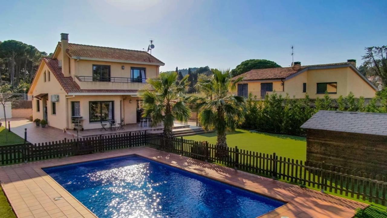Luxury Villa Near The Sea サン・アントニオ・デ・カランジャ エクステリア 写真